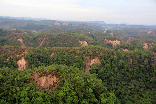 Chocolate Hills after the quake.