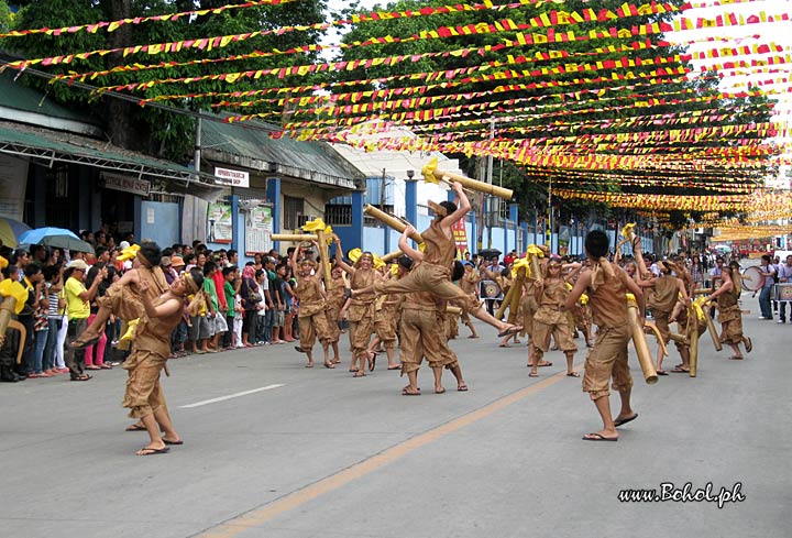 Sandugo Street Dancing