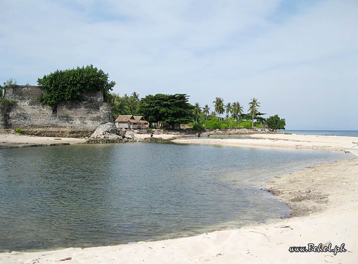 Pamilacan island