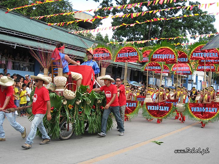 Sandugo Street Dancing