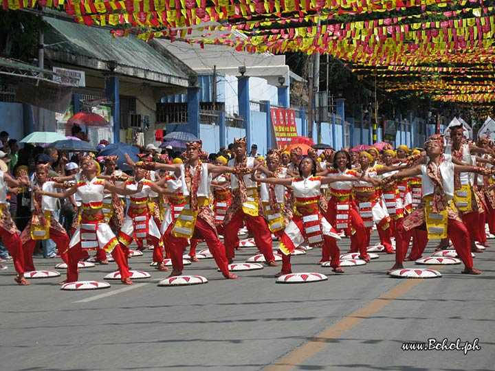 Sandugo Street Dancing