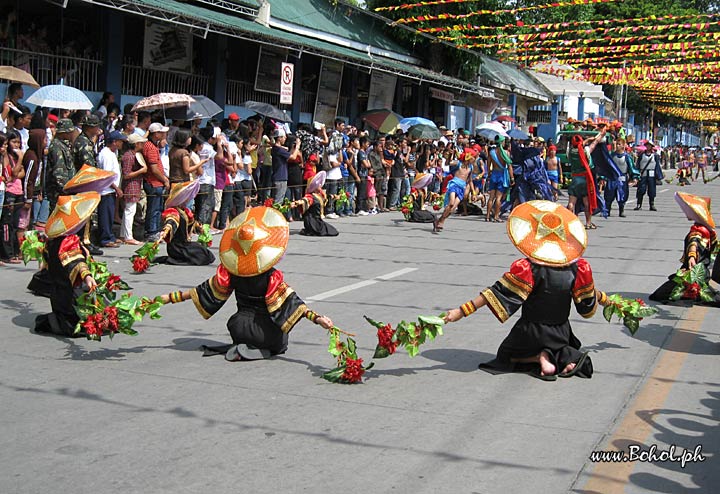 Sandugo Street Dancing