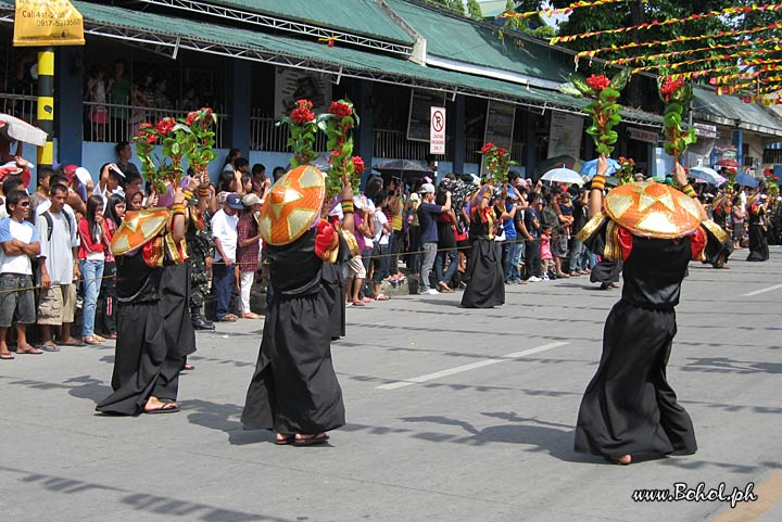 Sandugo Street Dancing