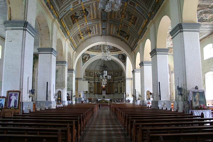 Loon Church interior