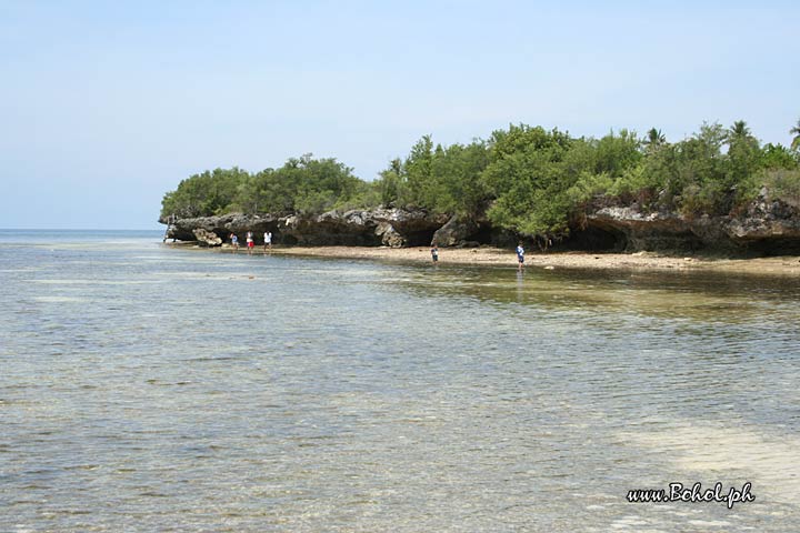 Pamilacan island