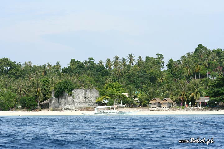 Pamilacan island