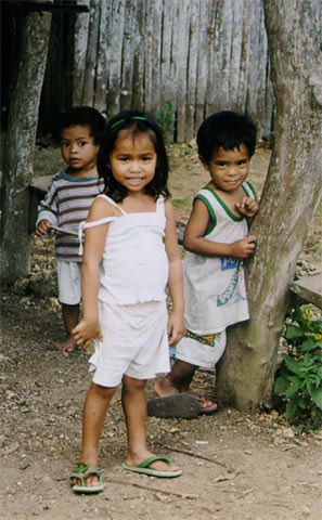 Children in Libertad