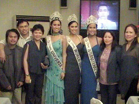 Three Filipina Beauty Queens