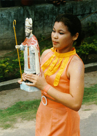 Panglao Street-Dancing