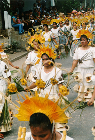 Panglao Street-Dancing